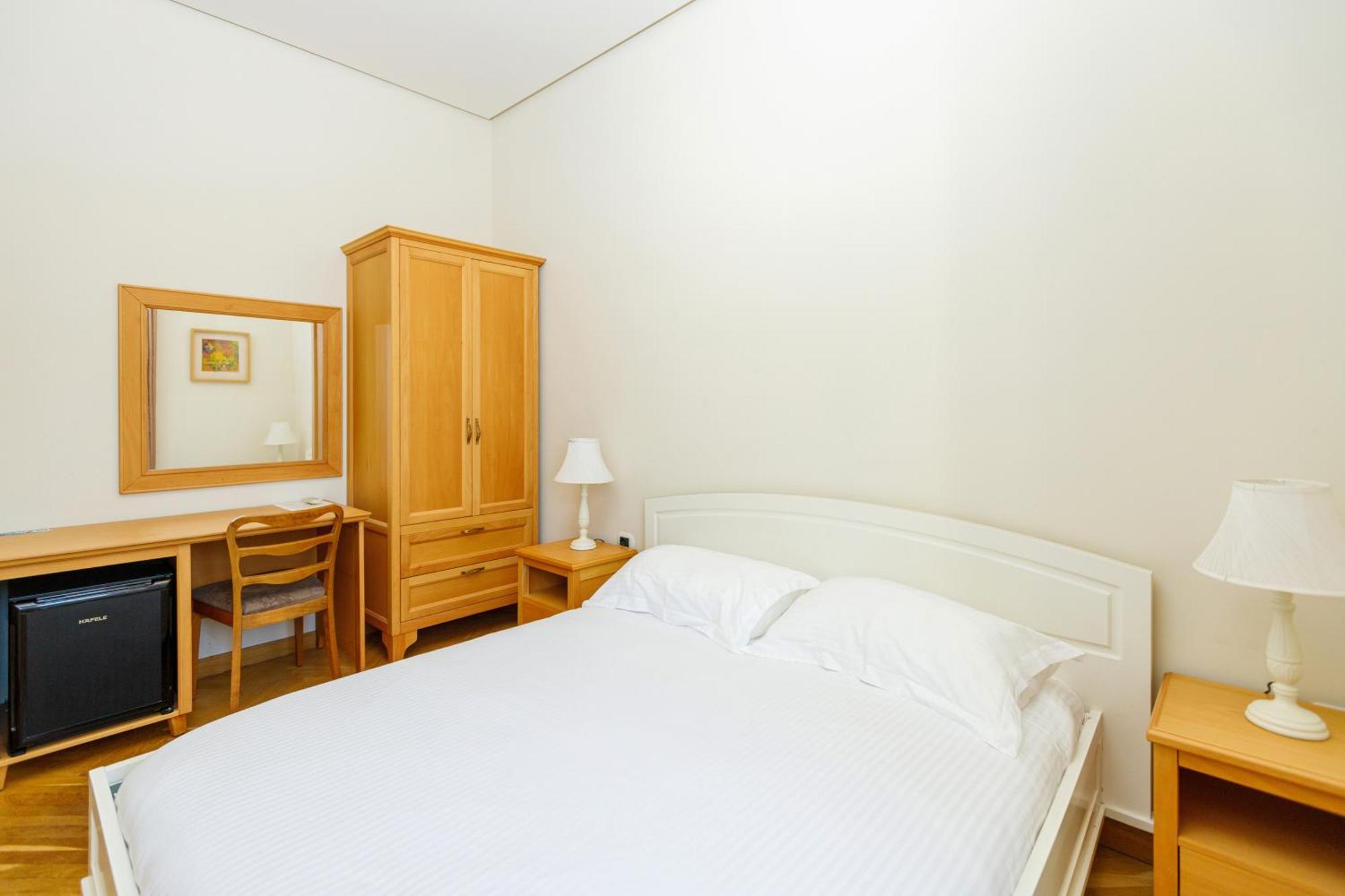 Le Palazzine Hotel Vlorë Extérieur photo