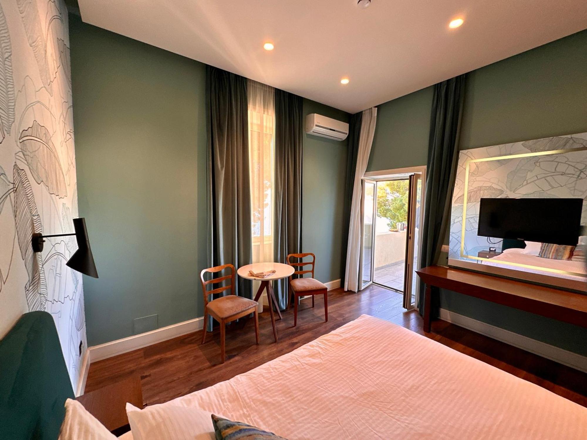 Le Palazzine Hotel Vlorë Extérieur photo