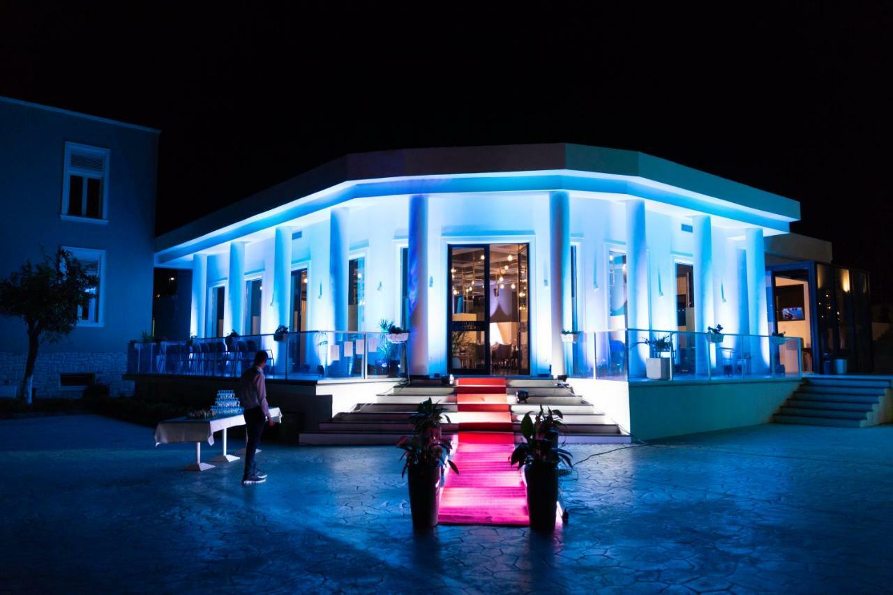 Le Palazzine Hotel Vlorë Extérieur photo